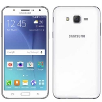 Samsung Galaxy J7 Smartphone